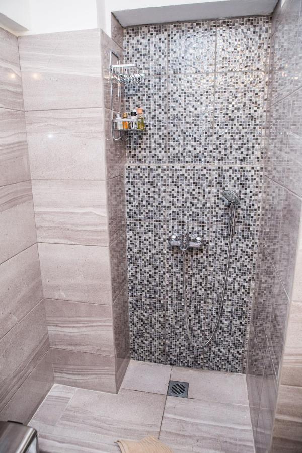 Stylish, Comfortable, Basement Loft-Like Apartment With Amenities Athen Eksteriør bilde
