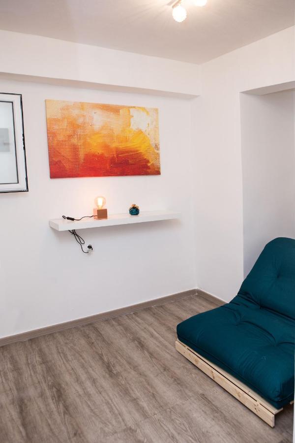Stylish, Comfortable, Basement Loft-Like Apartment With Amenities Athen Eksteriør bilde