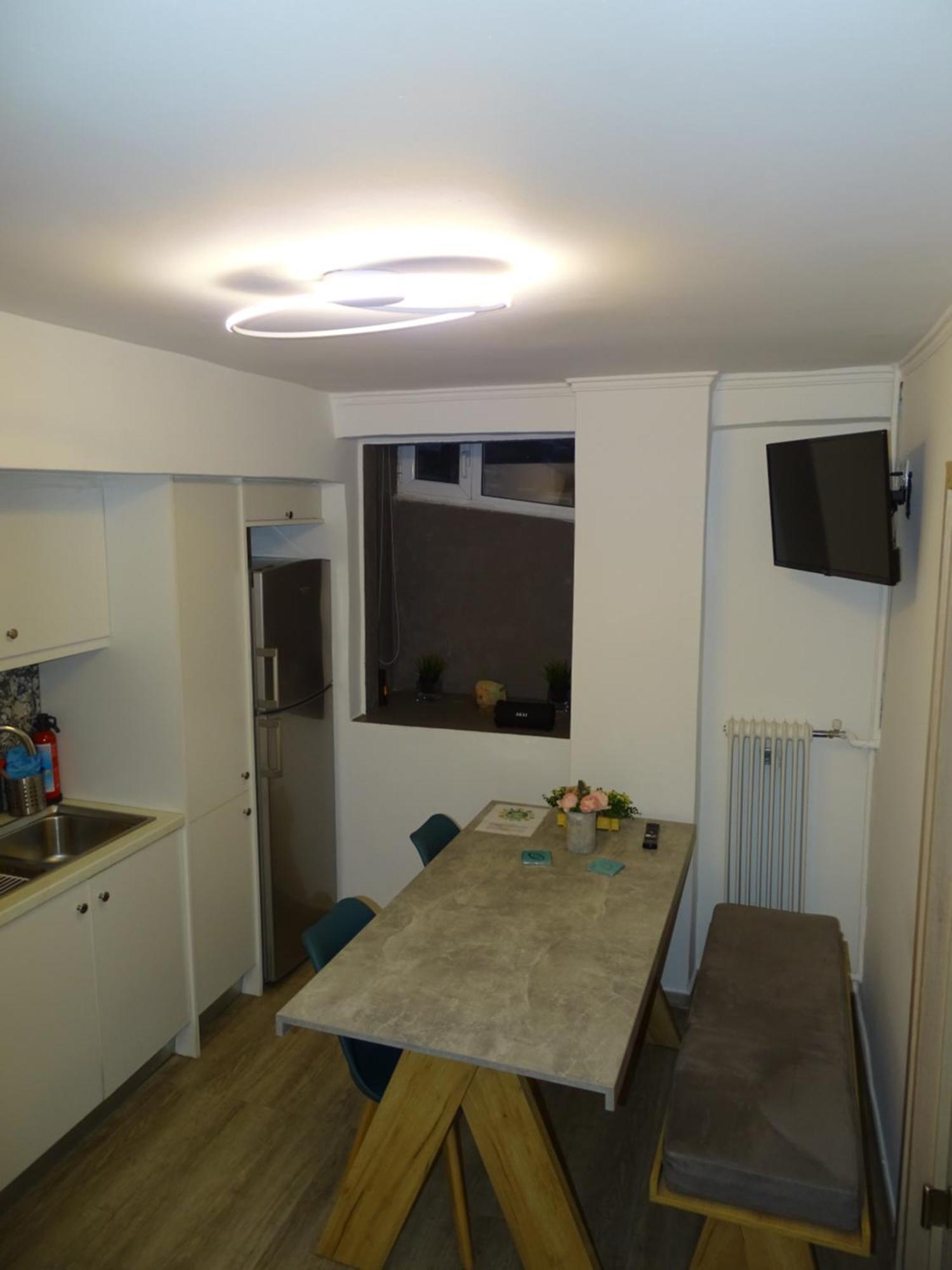 Stylish, Comfortable, Basement Loft-Like Apartment With Amenities Athen Eksteriør bilde